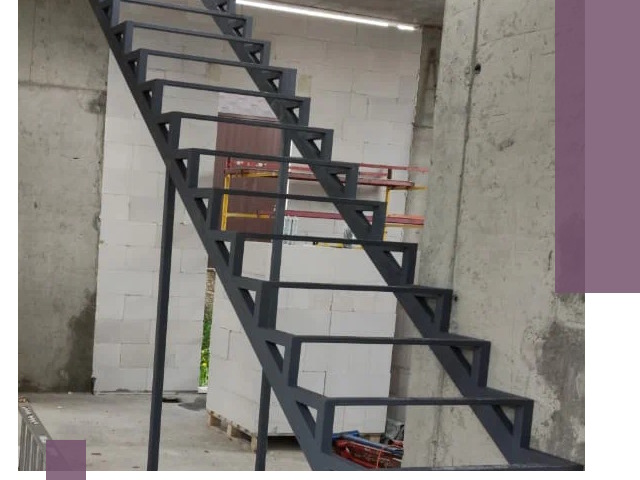 Демонтаж металлических лестниц в Курчатове быстро и безопасно