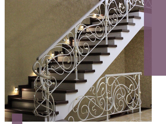 Кованые лестницы под ключ в Курчатове — изготовление и монтаж
