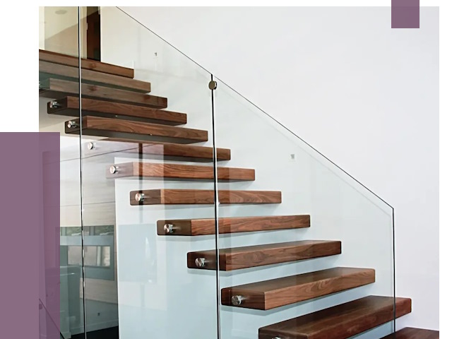 Стеклянные перила для лестницы в Курчатове от 14773 руб.