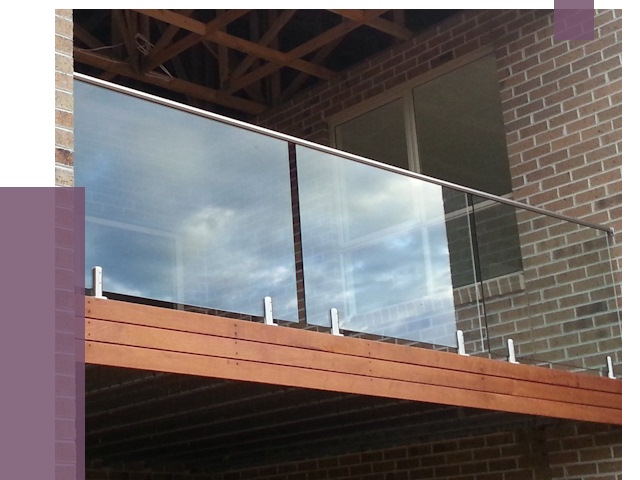 Стеклянные парапеты на крыше и террасе в Курчатове от 11462 руб. | ПРОЛЁТ-Крч