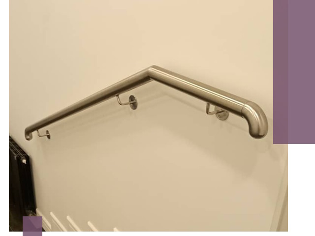 Изготовление пристенных поручней в Курчатове под ключ за сроки